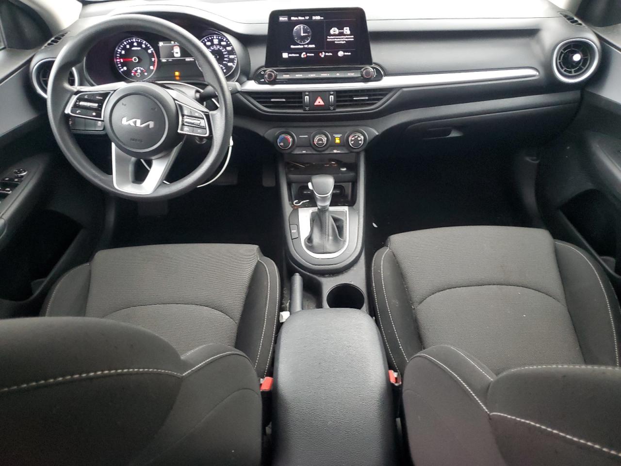 Kia Forte Lx Image 4