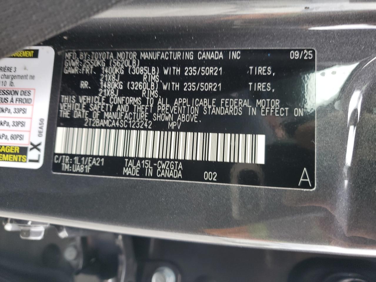 Lexus RX 350 Base Image 10