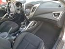 Hyundai VELOSTER Image 12