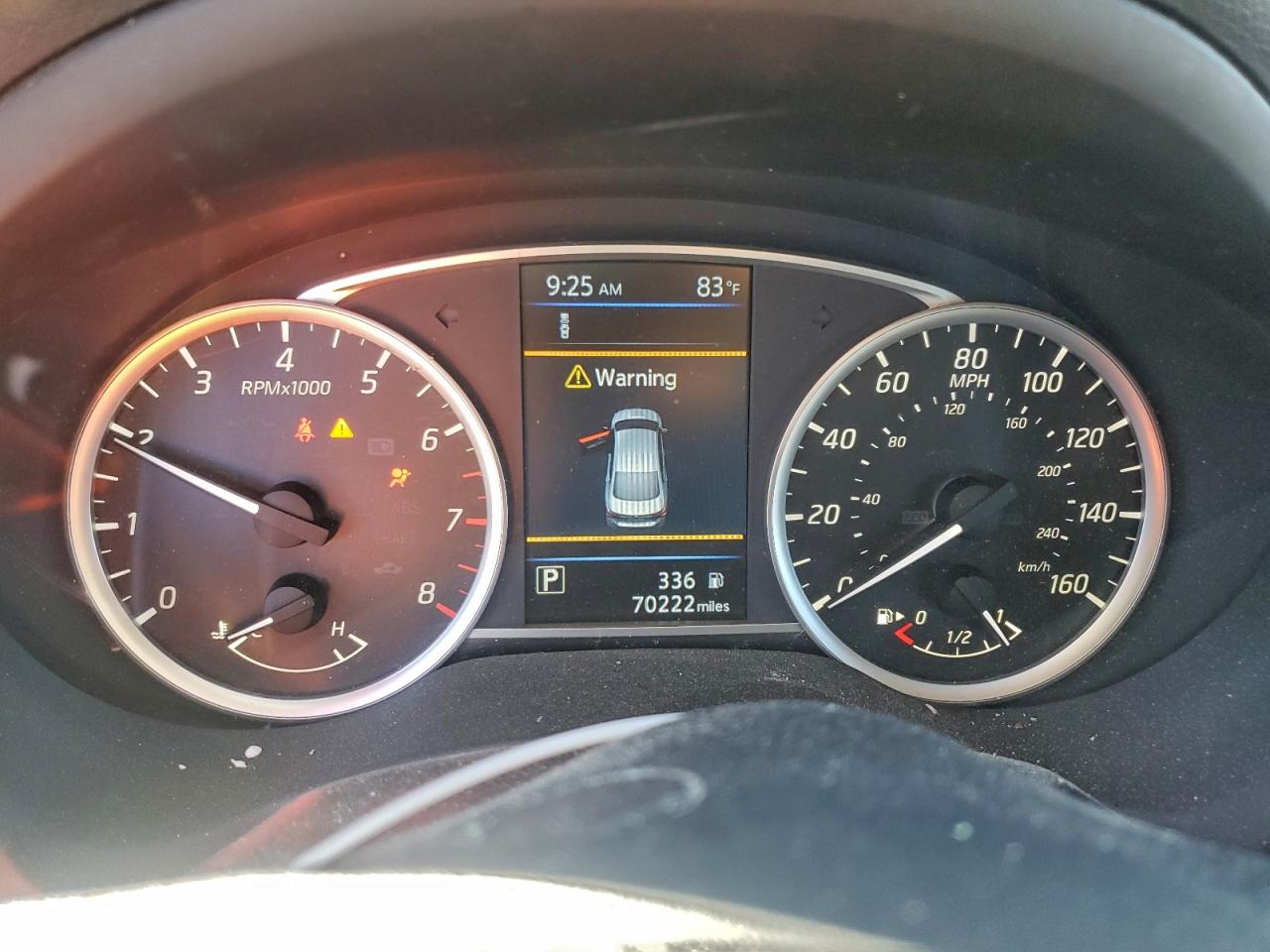 Nissan Sentra S Image 8