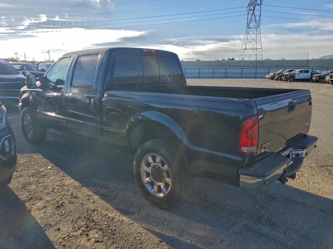 Ford F-250 Super Duty Image 2