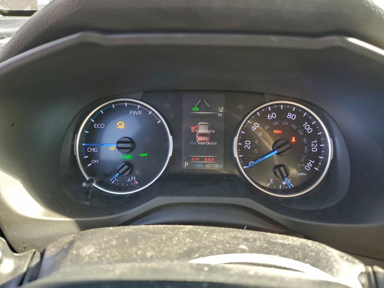 Toyota RAV4 Xle Image 12