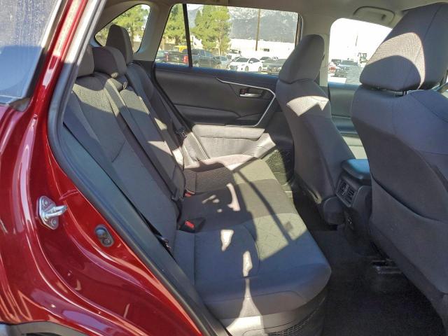 Toyota RAV4 Xle Image 2