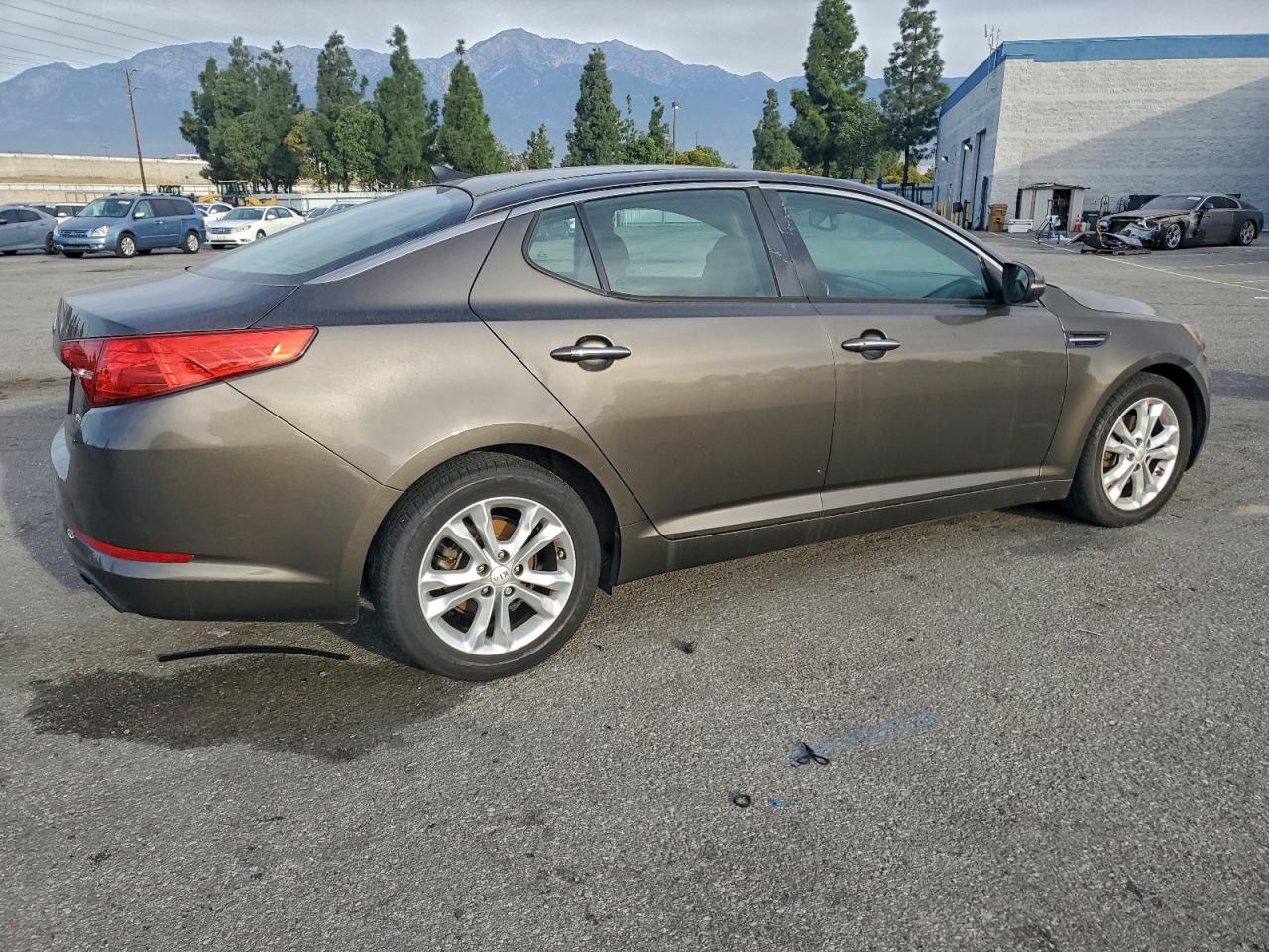 Kia Optima Ex Image 12