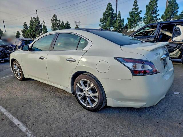 Nissan Maxima S Image 9