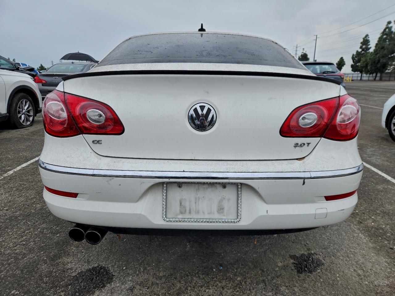 Volkswagen CC Luxury Image 11