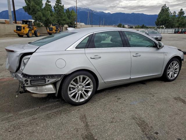 Cadillac XTS Luxury Image 8