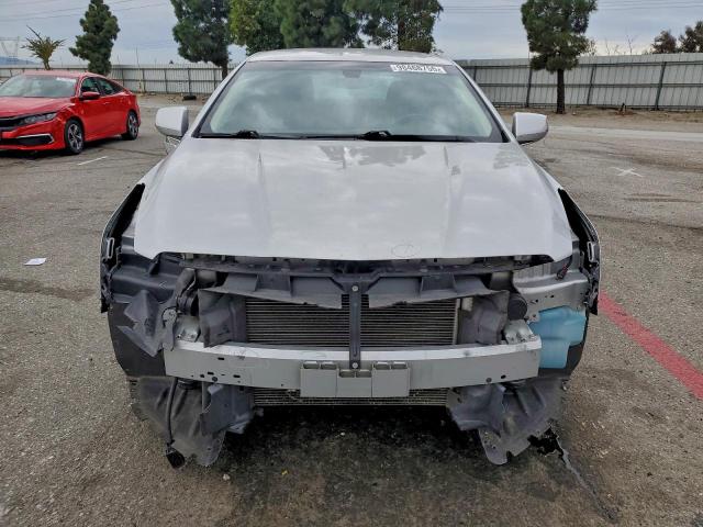 Cadillac XTS Luxury Image 5