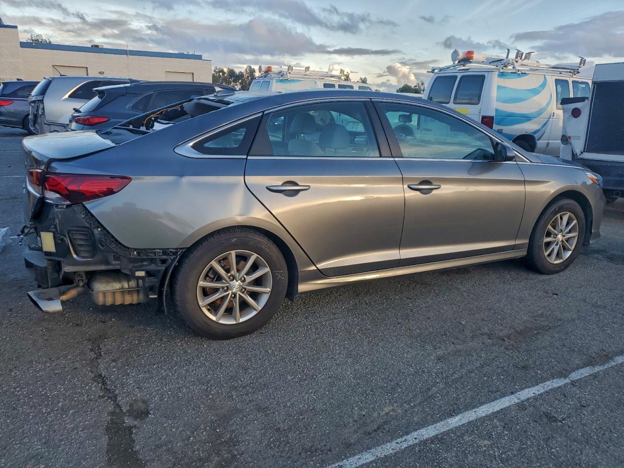 Hyundai SONATA Se Image 11