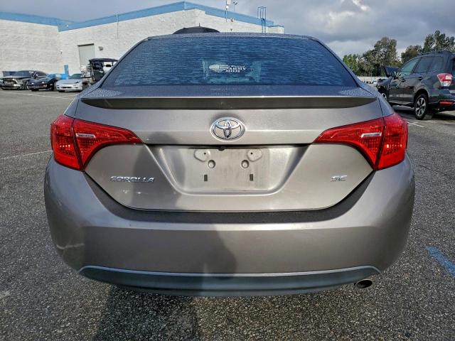 Toyota Corolla L Image 12