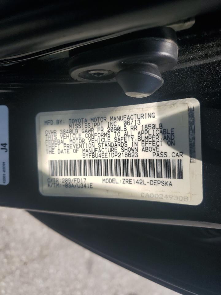 Toyota Corolla Base Image 10