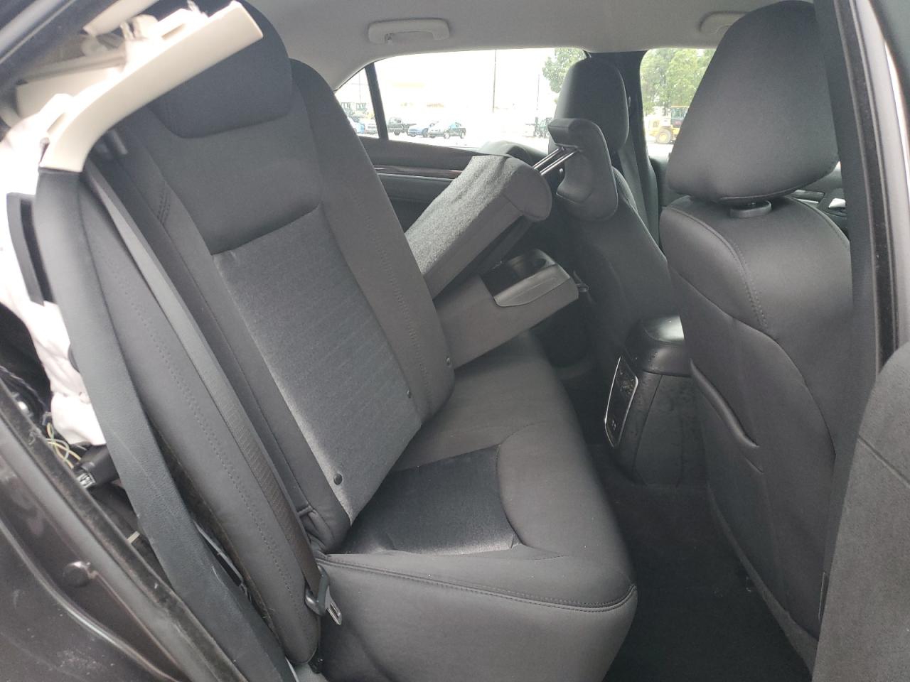 Chrysler 300 Touring Image 10