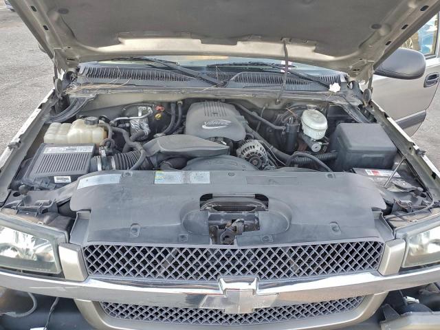 Chevrolet Silverado C1500 Image 2