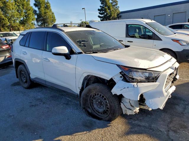 Toyota RAV4 Le Image 2