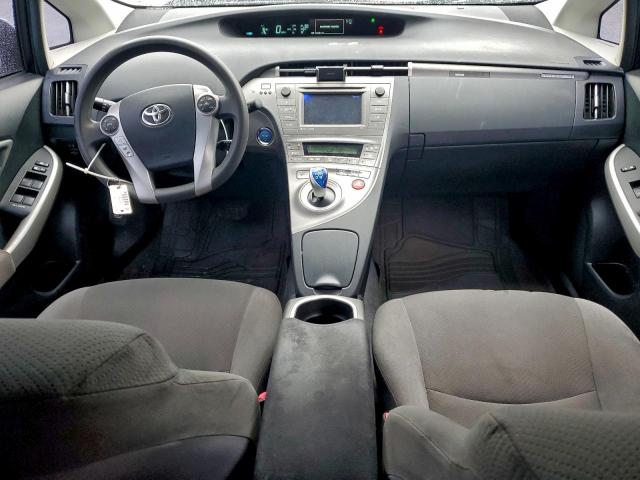 Toyota Prius Image 9