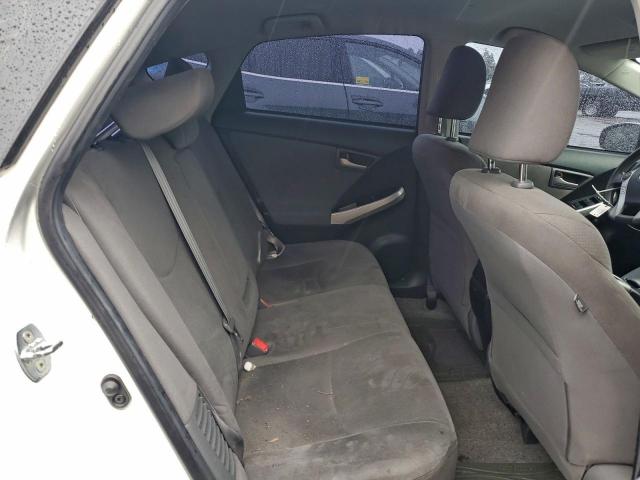 Toyota Prius Image 6