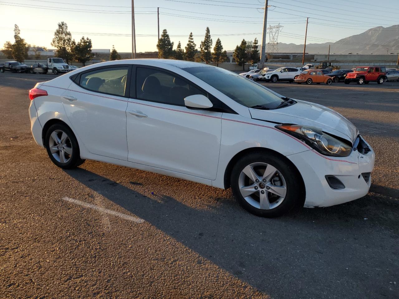 Hyundai ELANTRA Gls Image 5