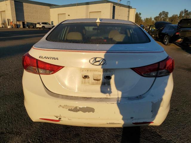 Hyundai ELANTRA Gls Image 12