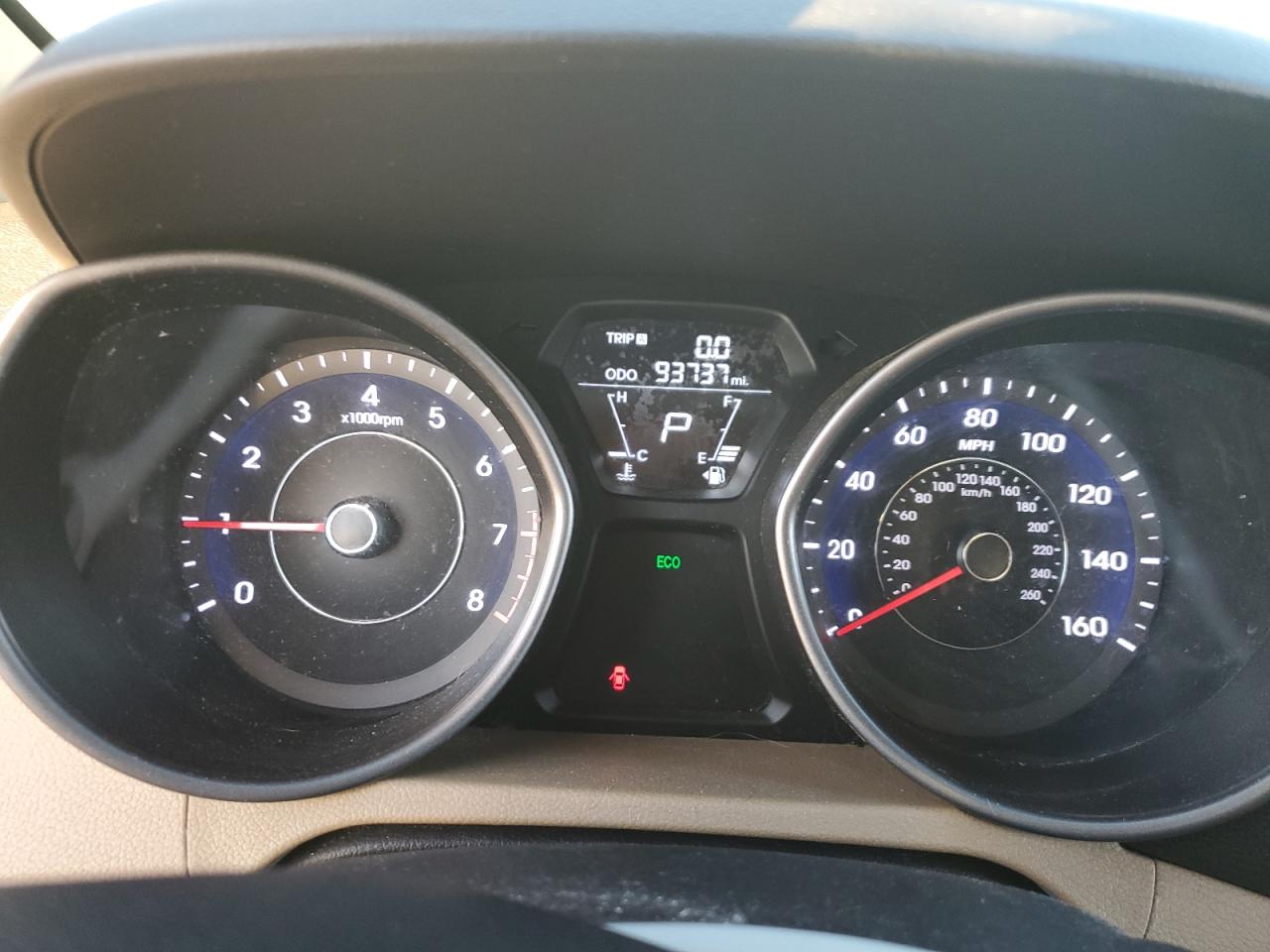 Hyundai ELANTRA Gls Image 6