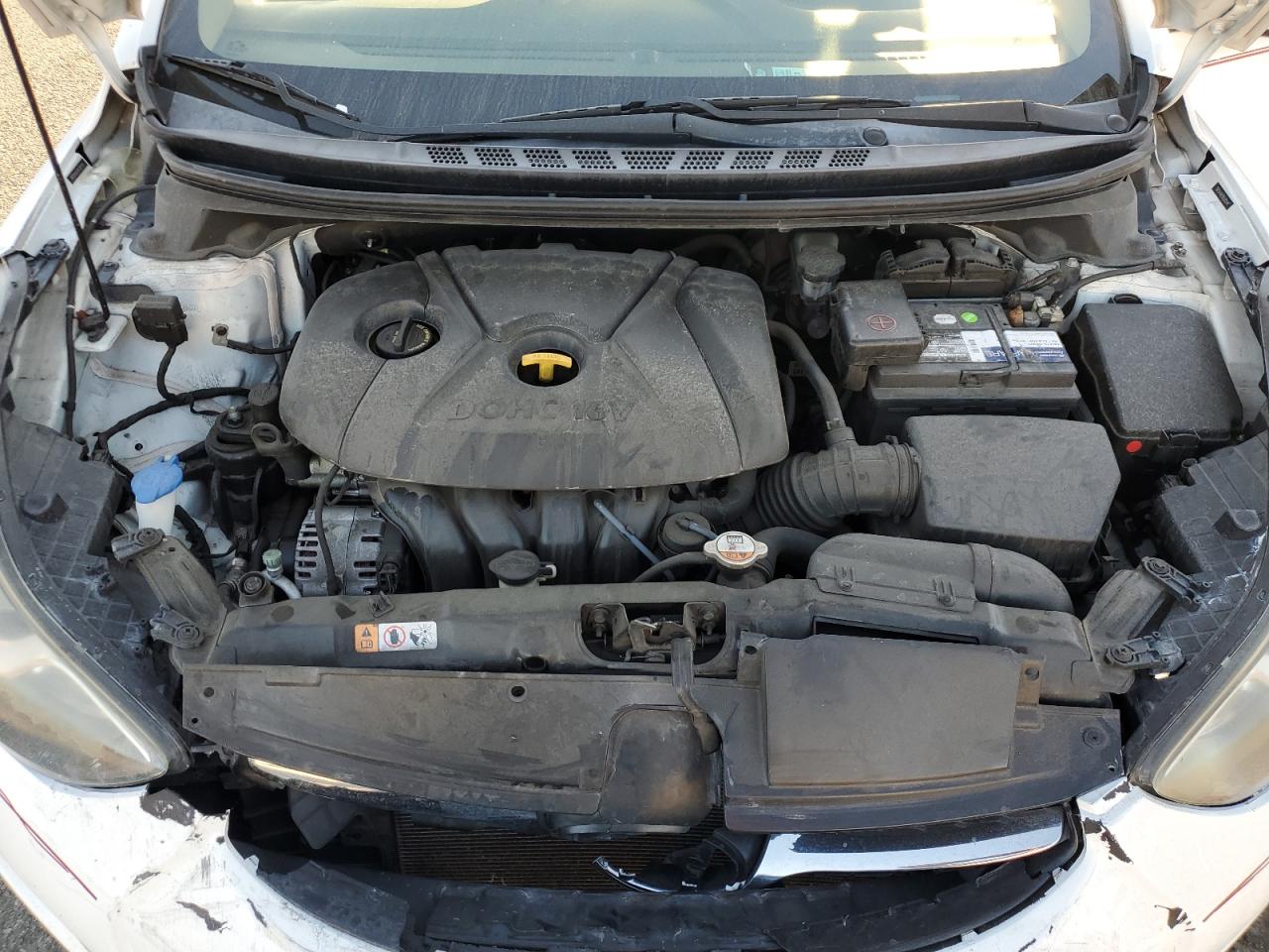 Hyundai ELANTRA Gls Image 10