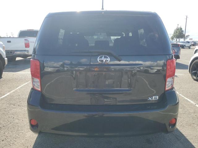 Toyota Scion Image 4