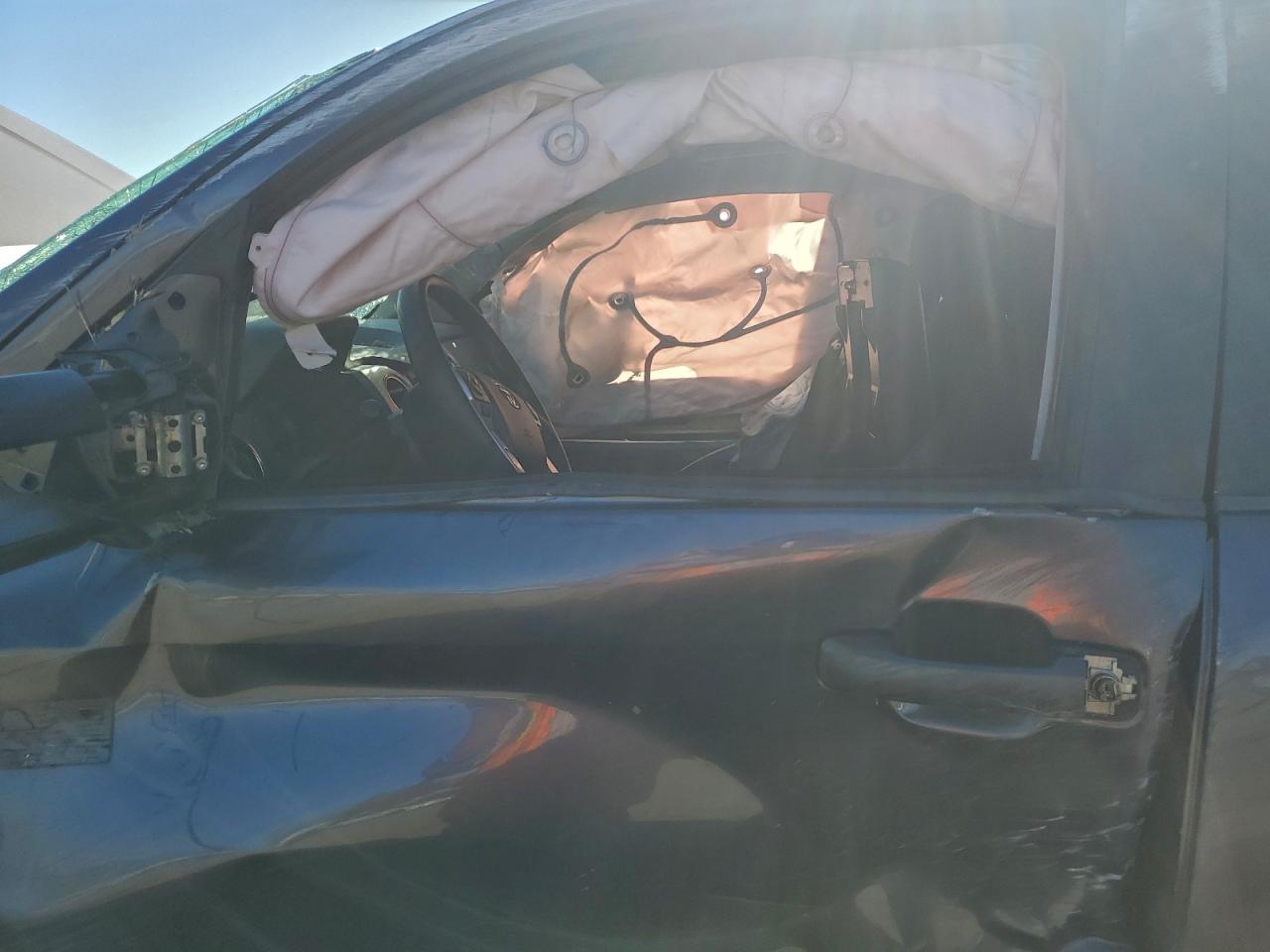 Toyota Tundra Crewmax Sr5 Image 2