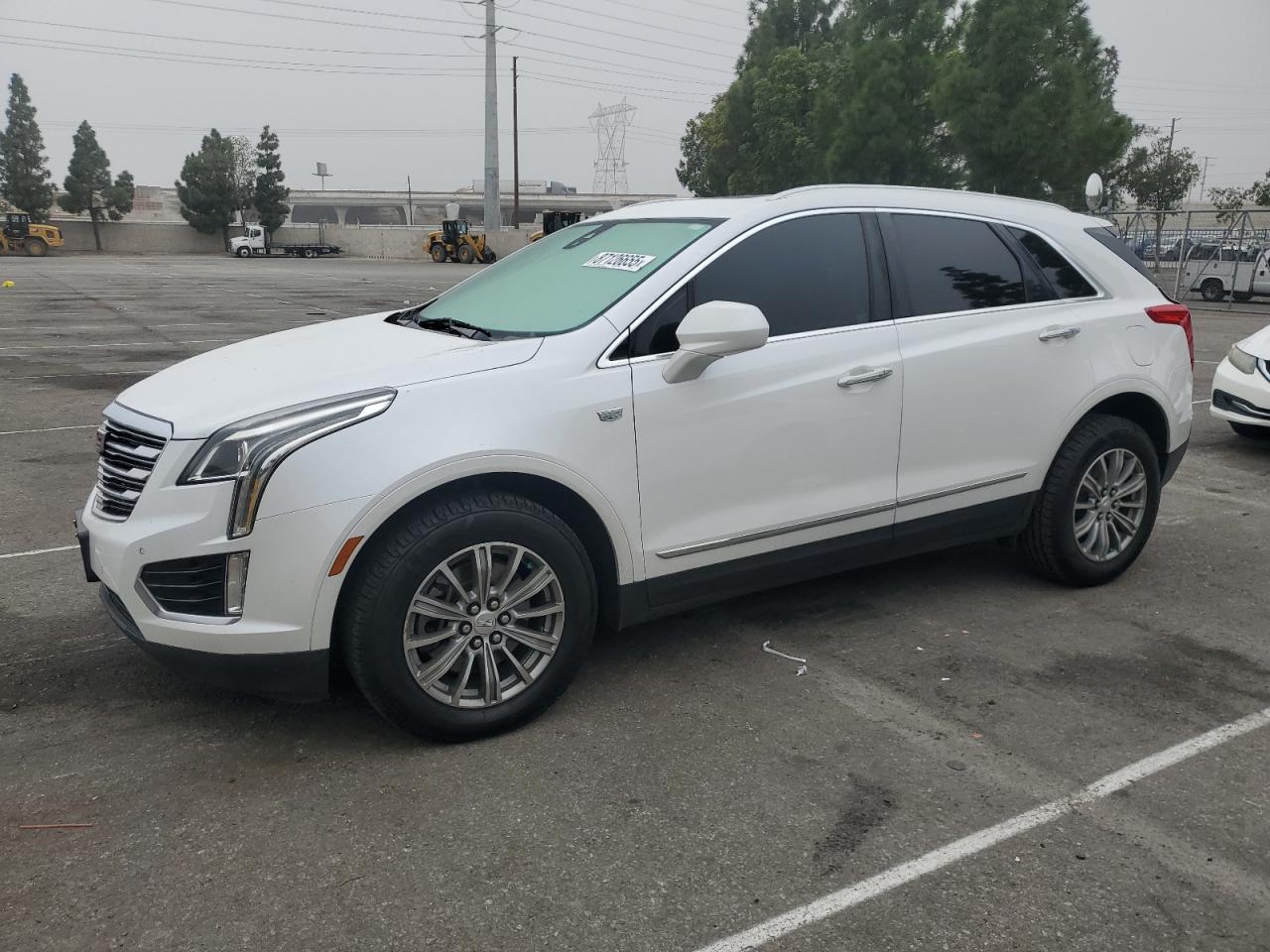 Cadillac XT5 Luxury Image 1
