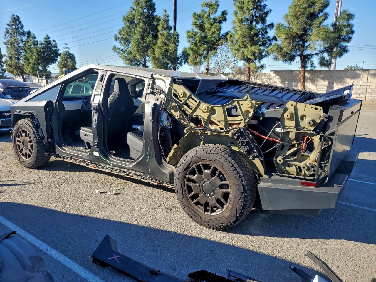 Tesla Cybertruck Image 9