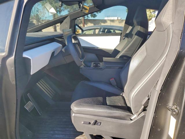 Tesla Cybertruck Image 4