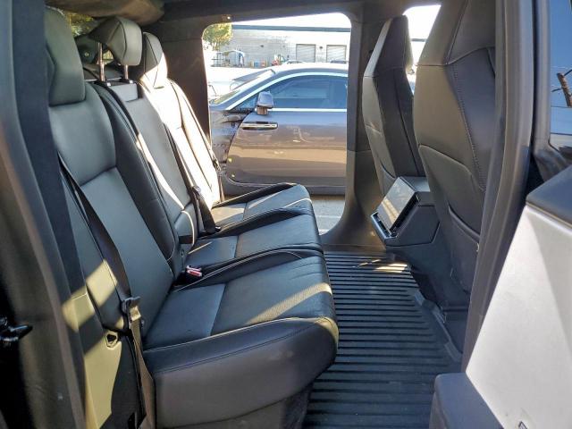 Tesla Cybertruck Image 11