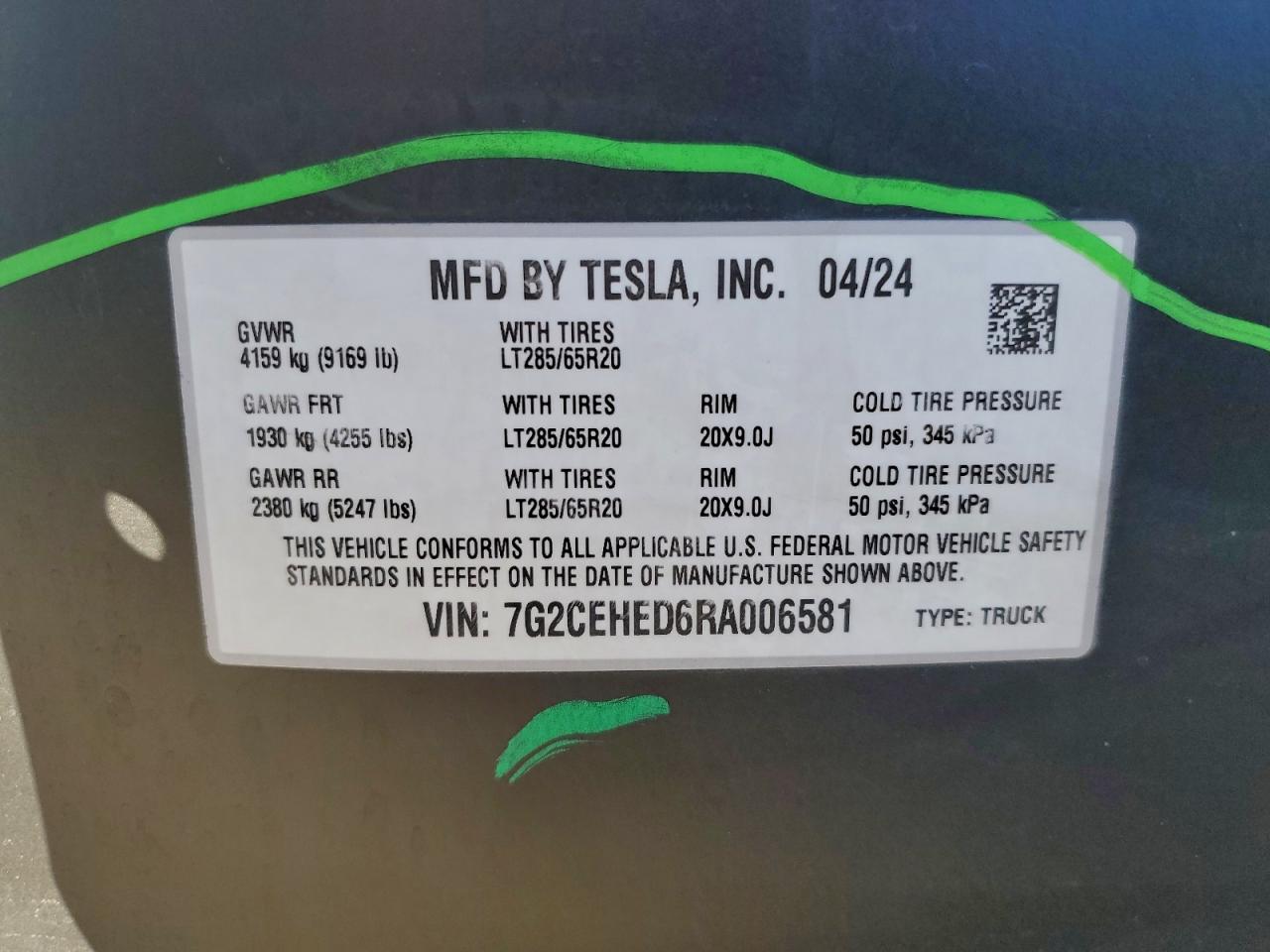 Tesla Cybertruck Image 13