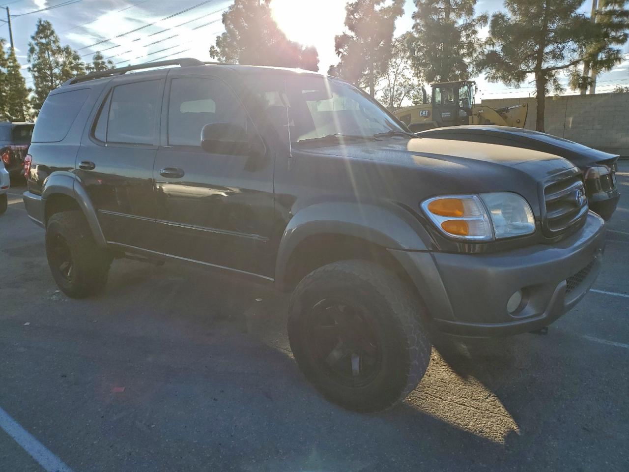 Toyota Sequoia Sr5 Image 2