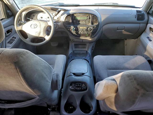 Toyota Sequoia Sr5 Image 5