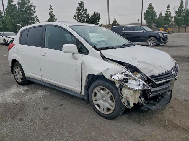 Nissan Versa S Image 12