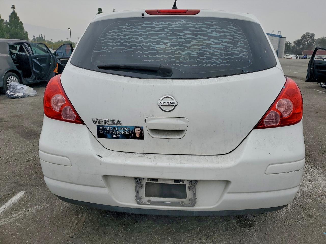 Nissan Versa S Image 3