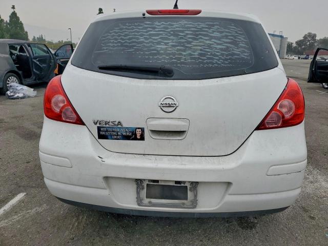 Nissan Versa S Image 3