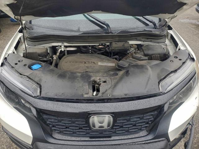 Honda Passport Sport Image 11