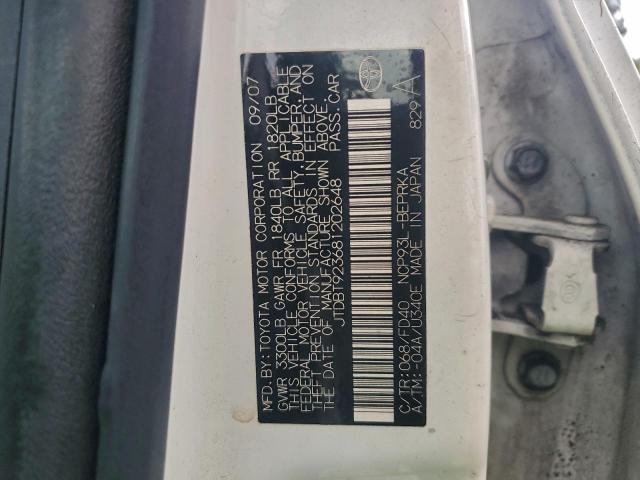 Toyota Yaris Image 9