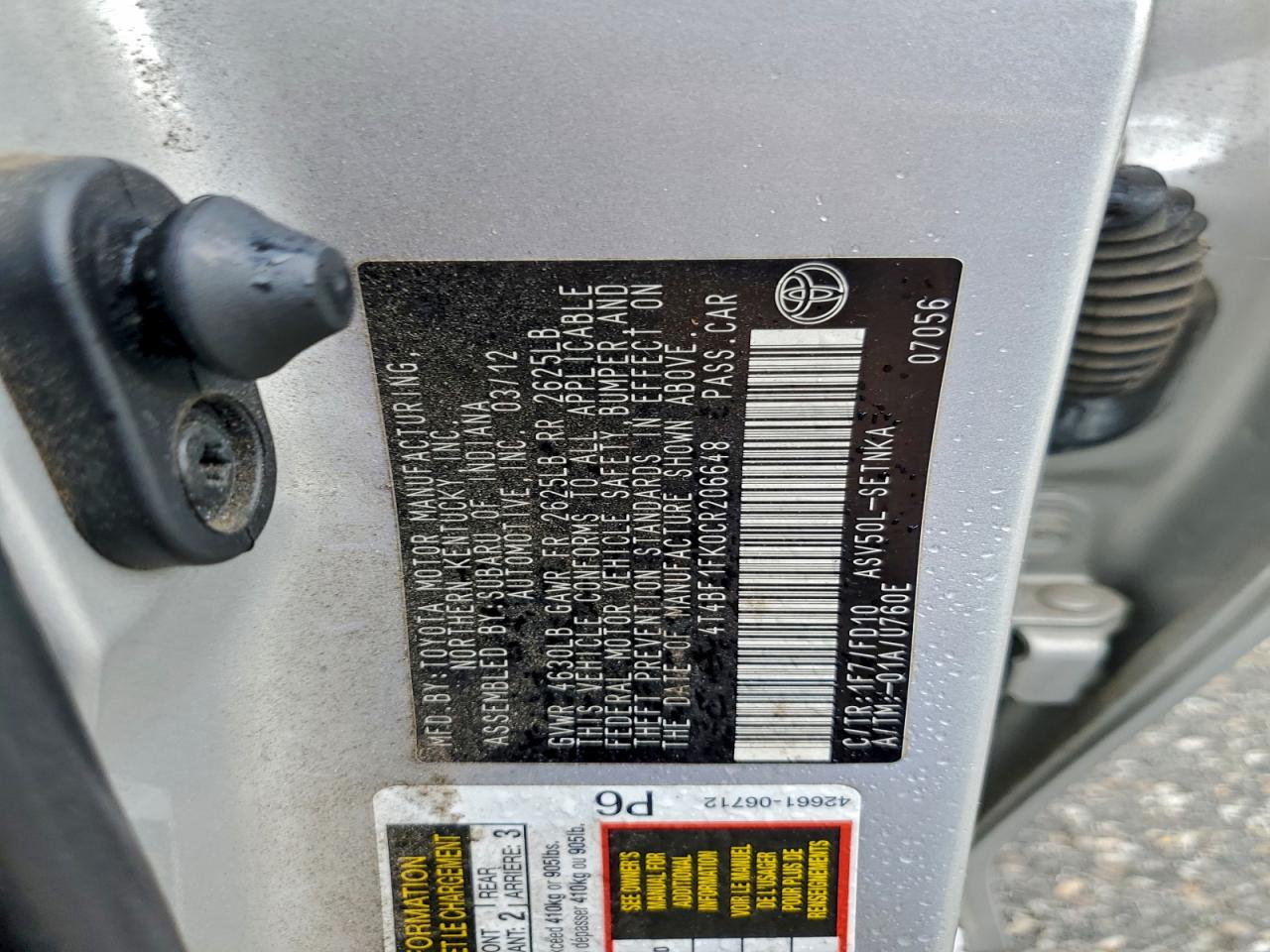 Toyota Camry Base Image 11