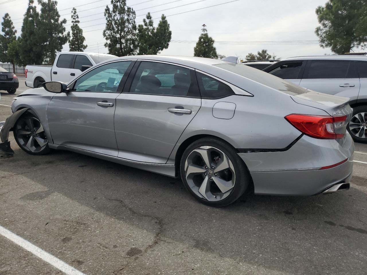 Honda Accord Touring Image 4