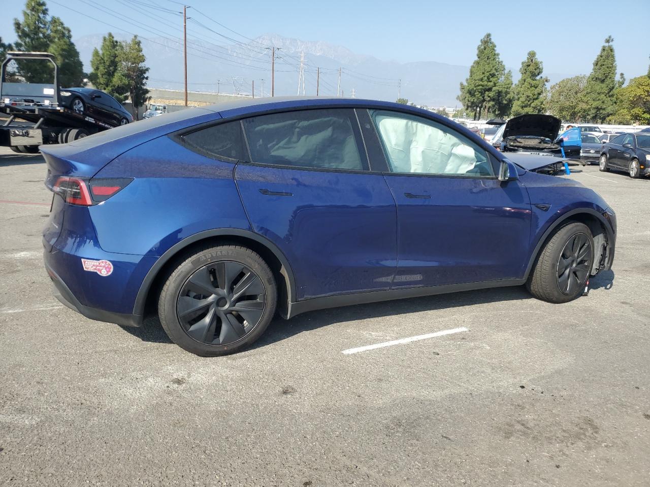 Tesla Model Y Image 11