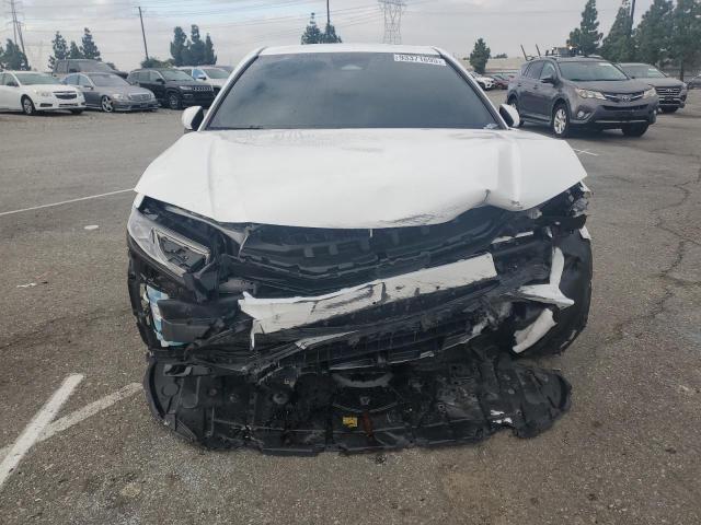 Toyota Camry Xse Image 9