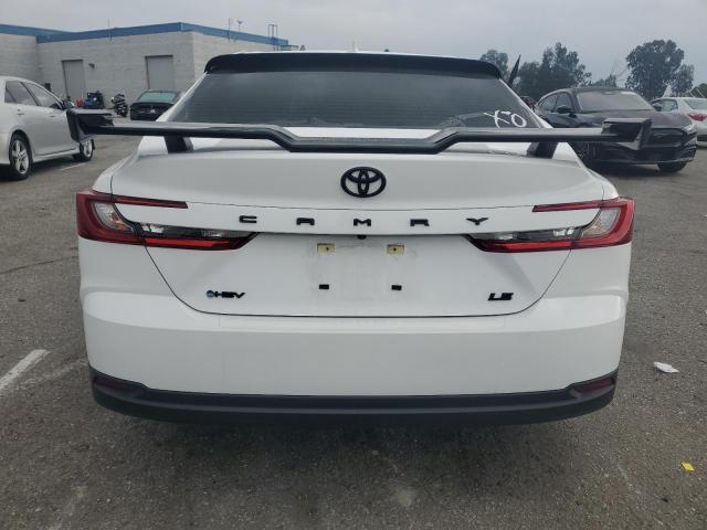 Toyota Camry Xse Image 3