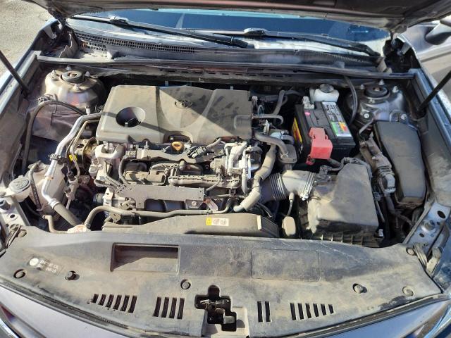 Toyota Camry Se Image 10