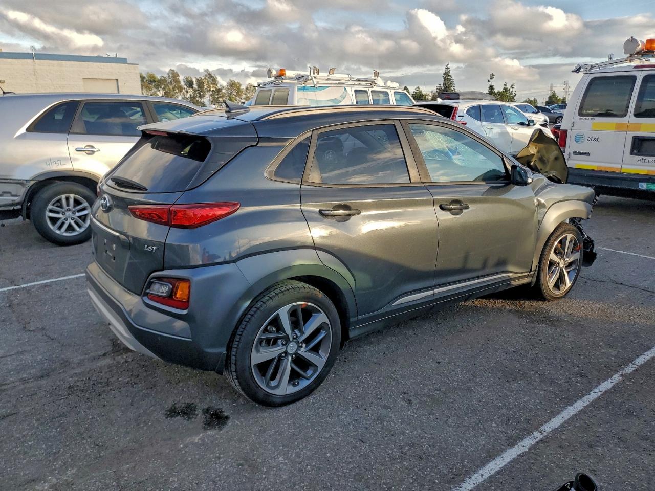 Hyundai KONA Ultimate Image 3