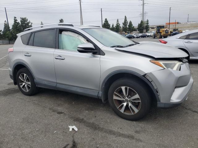 Toyota RAV4 Xle Image 10