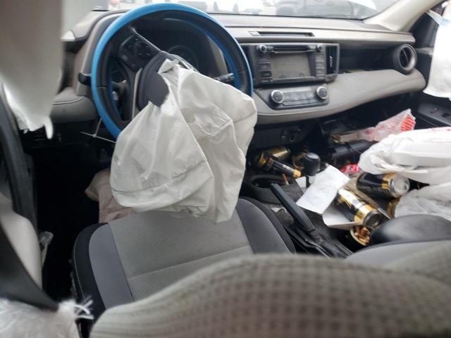 Toyota RAV4 Xle Image 12