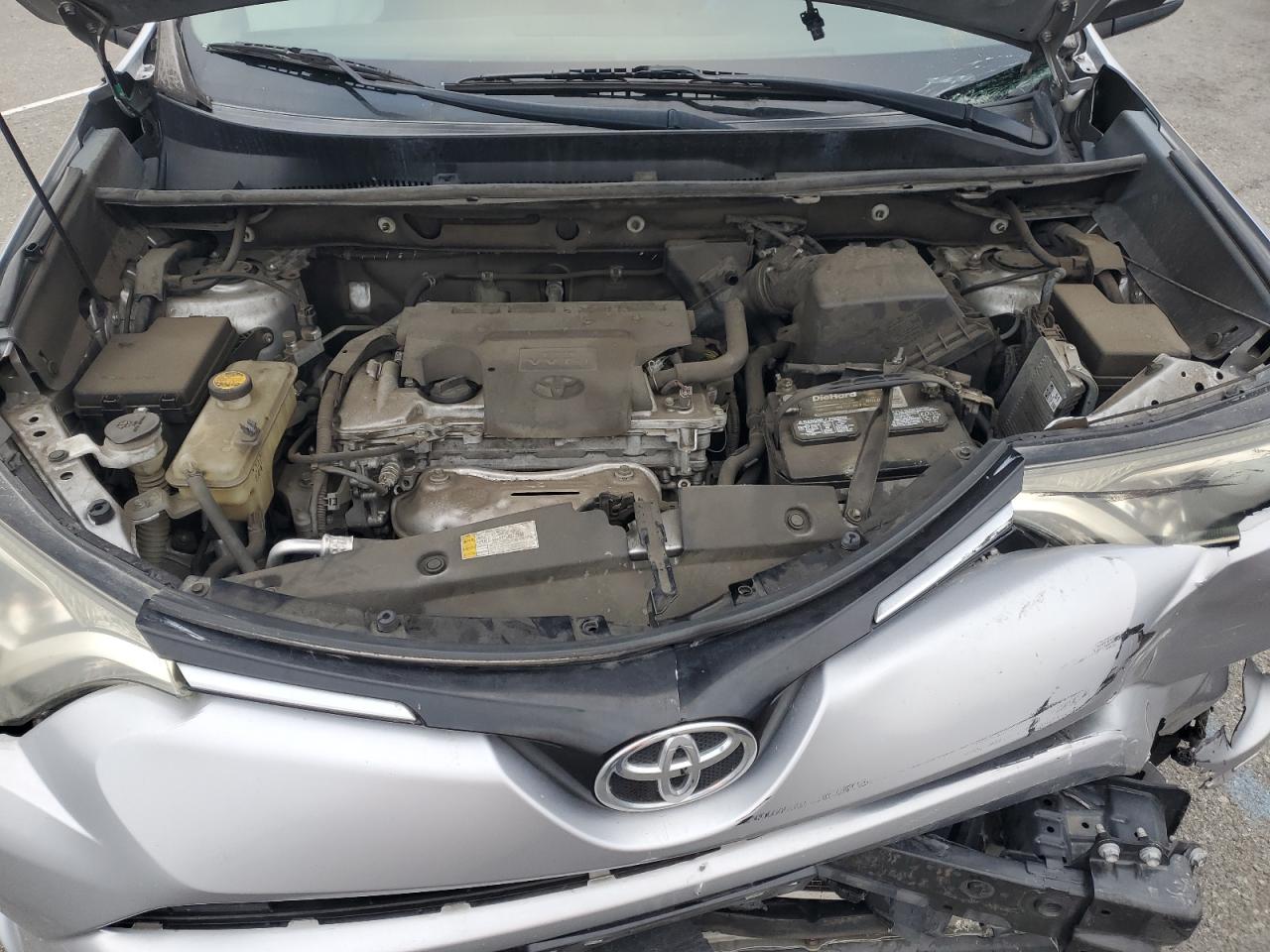 Toyota RAV4 Xle Image 8