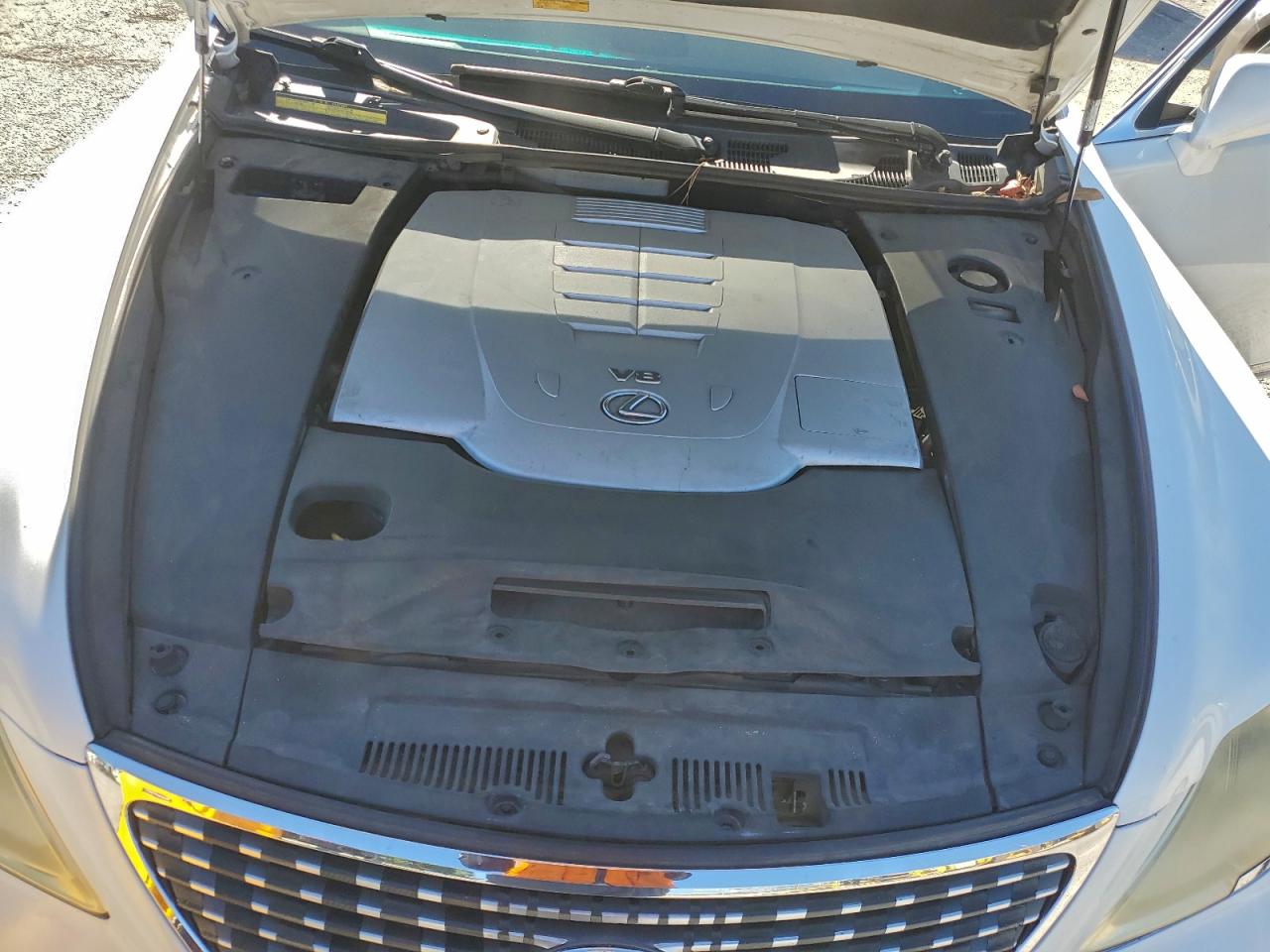 Lexus LS 460 Image 7