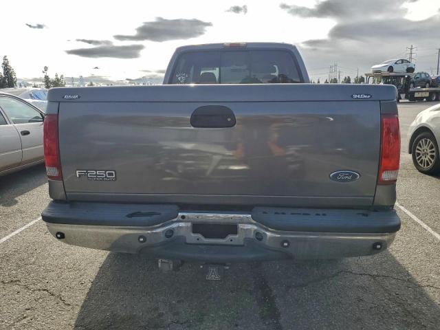 Ford F-250 Super Duty Image 2